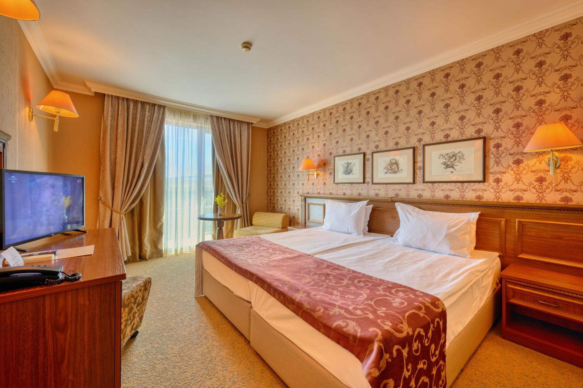Hotel Club Central Hisarya Esterno foto