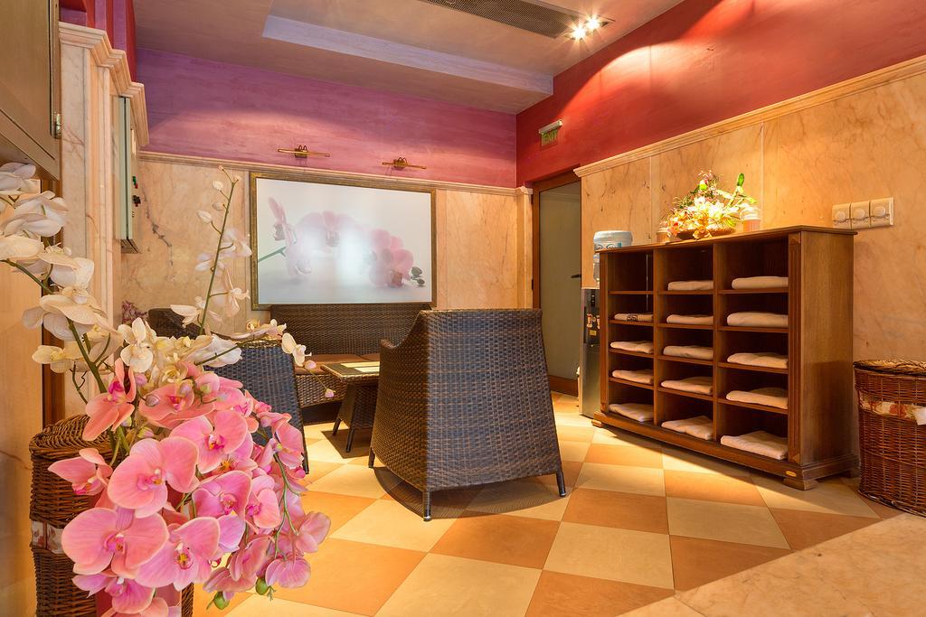 Hotel Club Central Hisarya Esterno foto