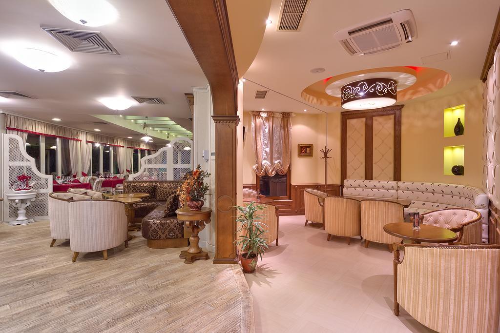 Hotel Club Central Hisarya Esterno foto