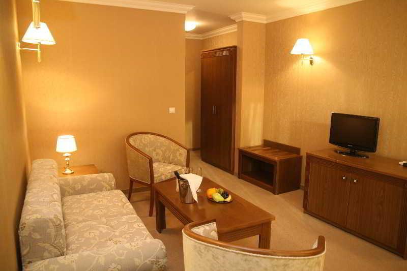 Hotel Club Central Hisarya Esterno foto
