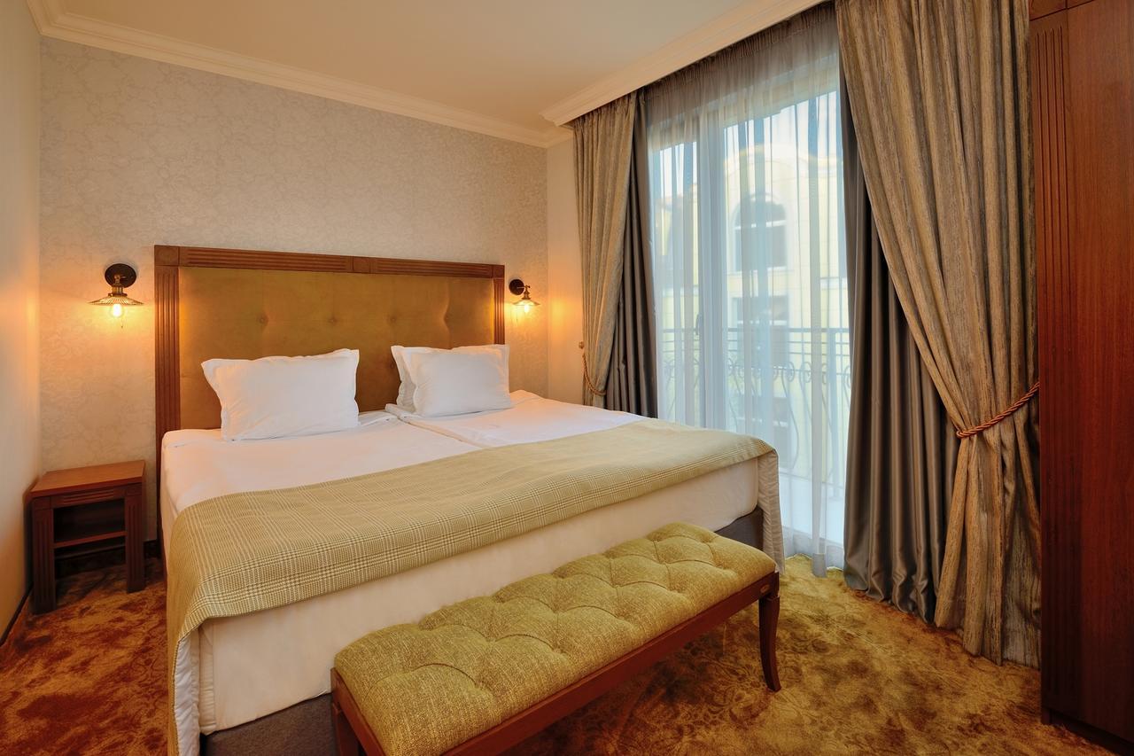 Hotel Club Central Hisarya Esterno foto